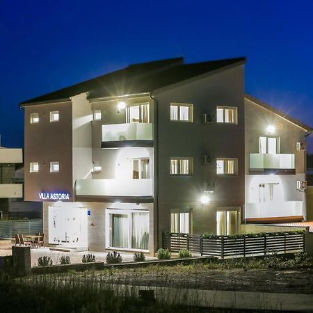Villa Astoria Biograd Na Moru Exteriör bild